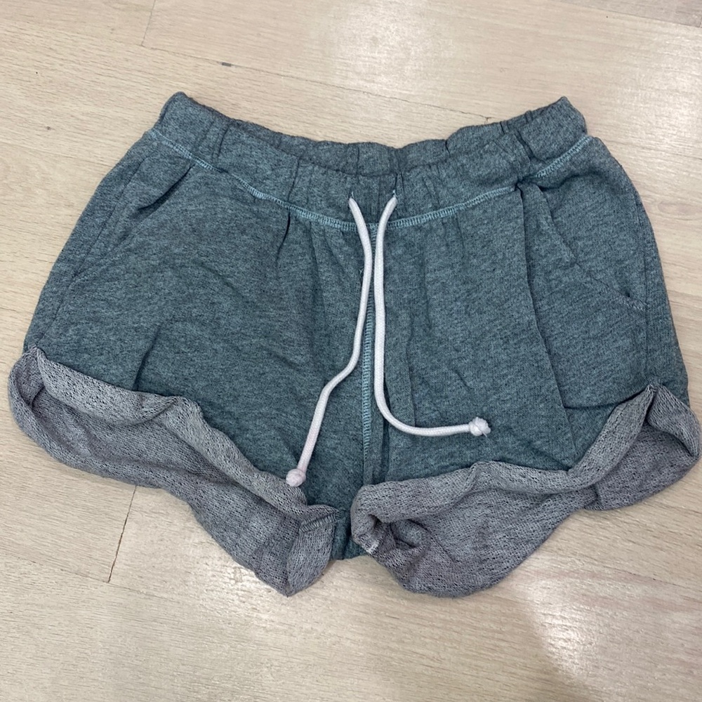 H&M Super Comfy Sweat Shorts - Small